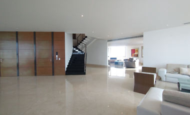 Apartamento amoblado en arriendo en Alto Prado.