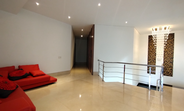 Apartamento amoblado en arriendo en Alto Prado.