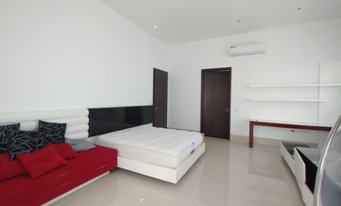 Apartamento amoblado en arriendo en Alto Prado.