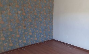 CASA AMPLIA EN VENTA OPORTUNIDAD DE INVERSIÓN