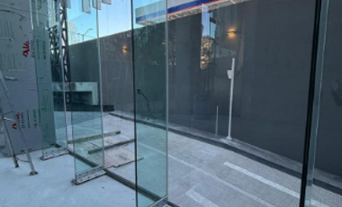 Renta de Local Comercial en Hidalgo Pte. cerca de la alameda