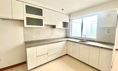 DEPARTAMENTO FRENTE AL MAR EN VENTA - SAN BARTOLO