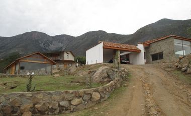 PARCELA CON CASA VISTA HERMOSA EN CONDOMINIO LA AURORA
