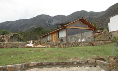 PARCELA CON CASA VISTA HERMOSA EN CONDOMINIO LA AURORA