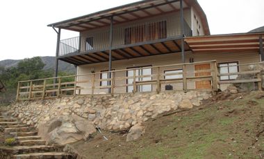 PARCELA CON CASA VISTA HERMOSA EN CONDOMINIO LA AURORA