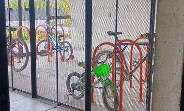 Espacioso dpto de 1D-1B cercano a metro Estadio Nacional Ñuñoa