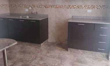 ARRIENDO CASA EN TUMBACO -  CONJUNTO SAMANA