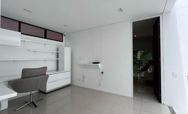 Casa AMOBLADA en arriendo en Alto de Palmas, Envigado