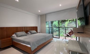 Casa AMOBLADA en arriendo en Alto de Palmas, Envigado