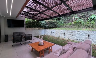 Casa AMOBLADA en arriendo en Alto de Palmas, Envigado