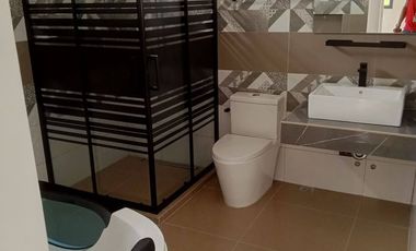 Single Attached House & Lot For Sale In Anabu Imus Cavite Near In Vermosa DaangHari