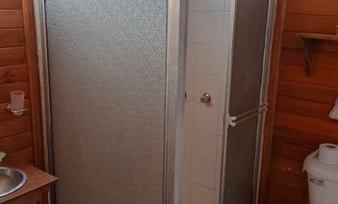 Arriendo casa de madera