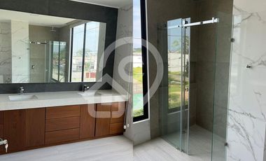 Departamento en venta, Hotel REEC Machala