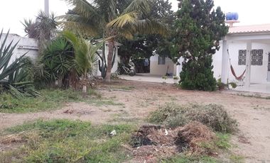 En Alquiler Casa de 3 Dormitorios Con Anexo Independiente En Lote de 1.418 metros por año corrido