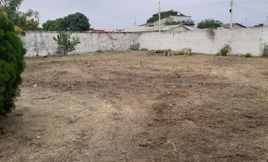 En Alquiler Casa de 3 Dormitorios Con Anexo Independiente En Lote de 1.418 metros por año corrido