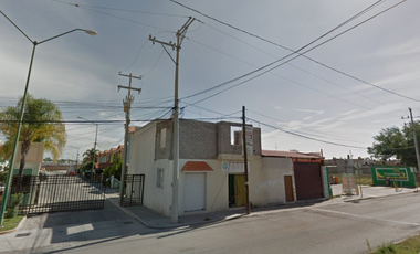 Cto. Panamá, Privada Panama, 36360 San Francisco del Rincón, Gto., México-Casa en Remate-(65% Debajo De Su Valor Comercial, Solo Recursos Propios-SK10