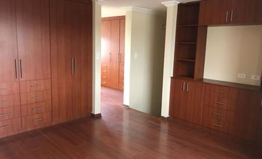 HERMOSA Y COMODA CASA DE TRES HABITACIONES