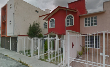 CASA EN VENTA A PRECIO ECONOMICO, REMATE ADJUDICADO - Av del Roble 186, Villas del Álamo, 42184 El Álamo, Hgo.