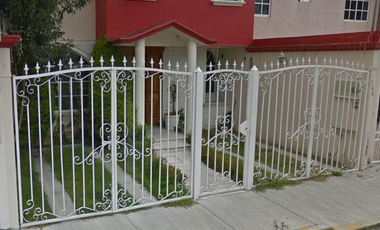 CASA EN VENTA A PRECIO ECONOMICO, REMATE ADJUDICADO - Av del Roble 186, Villas del Álamo, 42184 El Álamo, Hgo.