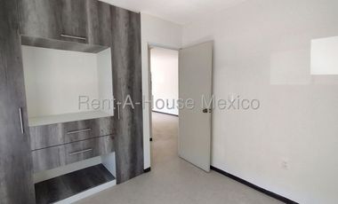 Departamento de 2 recámaras. RENTA - Villas del Refugio