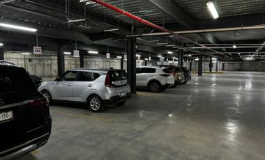 Espacio para oficina de 51m2 Nivel 4 #407 en corporativo que forma parte de proyecto mixto con 18 locales y 34 oficinas y vigilancia 24x7 Jurica JF