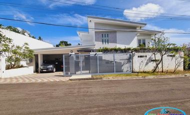 4 Storey House with Elevator in Maria Luisa Banilad Cebu City