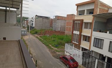 VENDO CASA DOS PISOS MAS TERRAZA VILLA MAGNA CALI