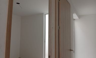 VENDO CASA DOS PISOS MAS TERRAZA VILLA MAGNA CALI
