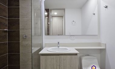 Apartamentos de 3 alcobas y estudio en venta. Sabaneta Las Lomitas