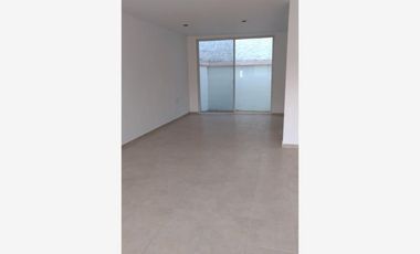 CASA EN RENTA EN LEON GUANAJUATO, COYOACAN