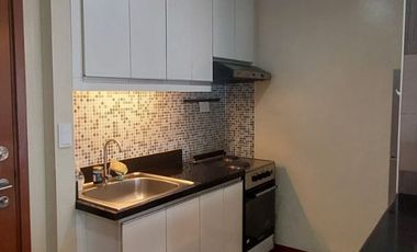 FOR RENT - 1 BEDROOM UNIT WITH PARKING SLOT AT LA VIE FLATS MUNTINLUPA
