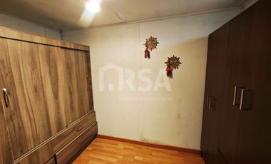 CASA 4 DORMITORIOS. 3 BAÑOS, 4 ESTACIONAMIENTOS, CALLE CENTRAL, EL BOSQUE
