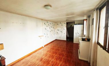 CASA 4 DORMITORIOS. 3 BAÑOS, 4 ESTACIONAMIENTOS, CALLE CENTRAL, EL BOSQUE