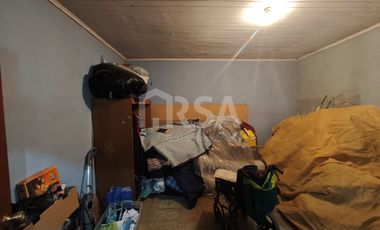 CASA 4 DORMITORIOS. 3 BAÑOS, 4 ESTACIONAMIENTOS, CALLE CENTRAL, EL BOSQUE