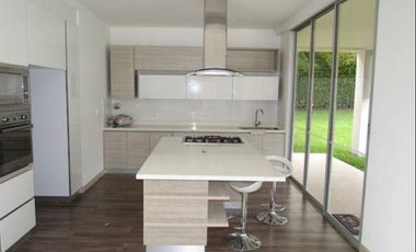 Vendo casa de ensueño  en ubicación privilegiada, en Cerritos entrada 8 Cafelia, Cerritos, Pereira