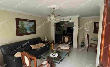 VENTA AMPLIA CASA PARALELA CAÑAVERAL