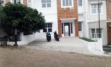 RUMAH BARU 2 LANTAI SARIWANGI PAROMPONG