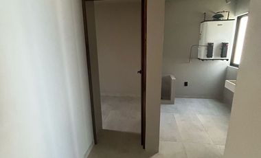 RESIDENCIA  EN EL BOSQUE  COUNTRY CLUB  CON HERMOSA VISTA