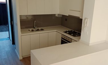 EN ARRIENDO PUERTO VARAS CASA TIPO TOWNHOUSE