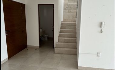 Renta Mayorazgo Arboleda  León Gto casa renta