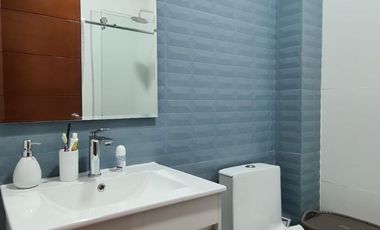Hay momentos en la vida en los que sabemos que es hora de un cambio. Un nuevo hogar, una nueva ciudad, una nueva historia.