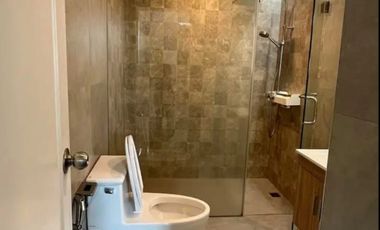 Fire Sale! 2 Bedroom Unit in Grand Hamptons BGC