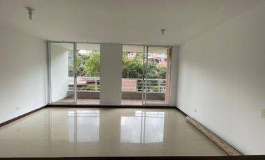 SE VENDE APARTAMENTO, OESTE NORMANDIA