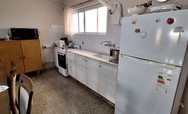 VENDO AMPLIO DEPARTAMENTO CENTRICO BAHíA BLANCA