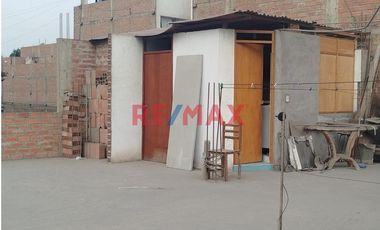Se Vende Los Aires Del Tercer Piso En Ocasión - Los Olivos