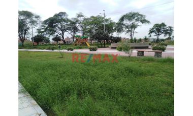 Terreno En Venta En Boulevard Park Plaza // ID: 1129048