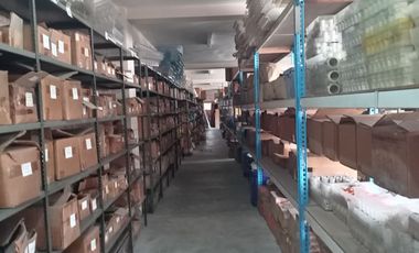 ALQUILER DE LOCAL INDUSTRIAL-COMERCIAL, 3 PISOS DE 400 M2 C/U + AZOTEA DE 400 M2, IDEAL ALMACEN, OFICINAS