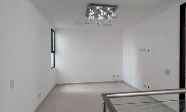 Casa en arriendo en el sector Loma del Atravezado, Envigado