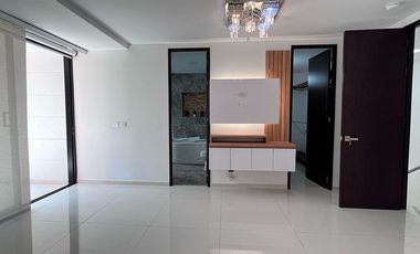 Casa en arriendo en el sector Loma del Atravezado, Envigado