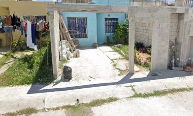 Casa en calle Lirios, Las Palmas Uno, Playa del Carmen, Quintana Roo, México ¡NO CRÉDITOS!